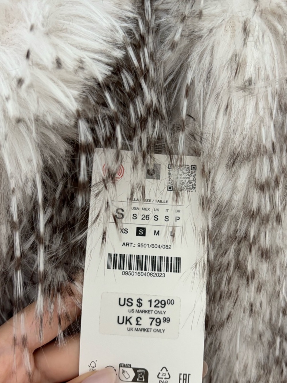 Zara Short Faux Fur Coat S - Picture 2 of 2